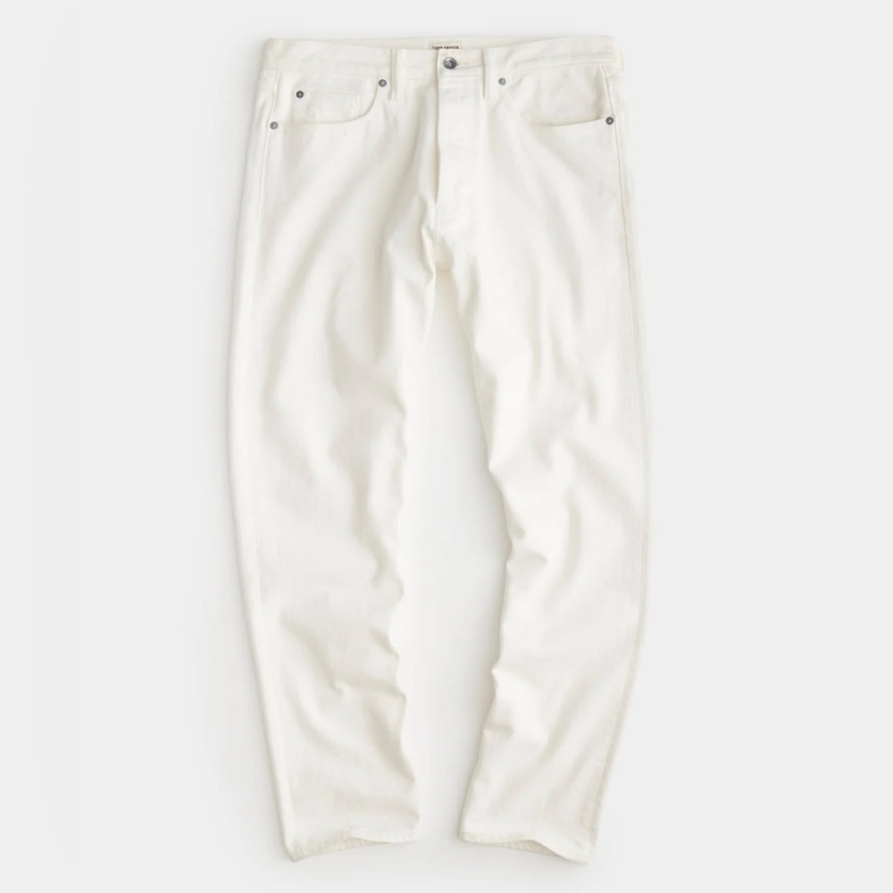 NWOT Classic Fit Selvedge Jean in White Wash